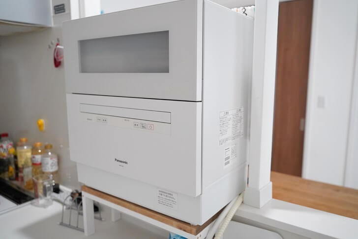 キナリ・ベージュ Panasonic NP-TH4-W パナソニック 食器洗い乾燥機